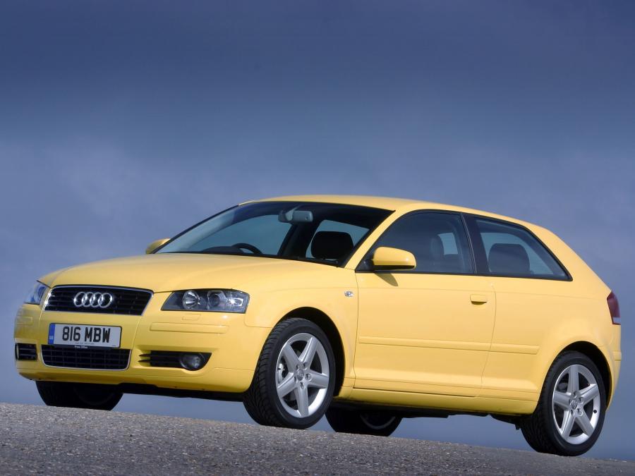  Audi A3 2.0 TDI (8P) 2003 года  (UK) (фото 2 из 10)
